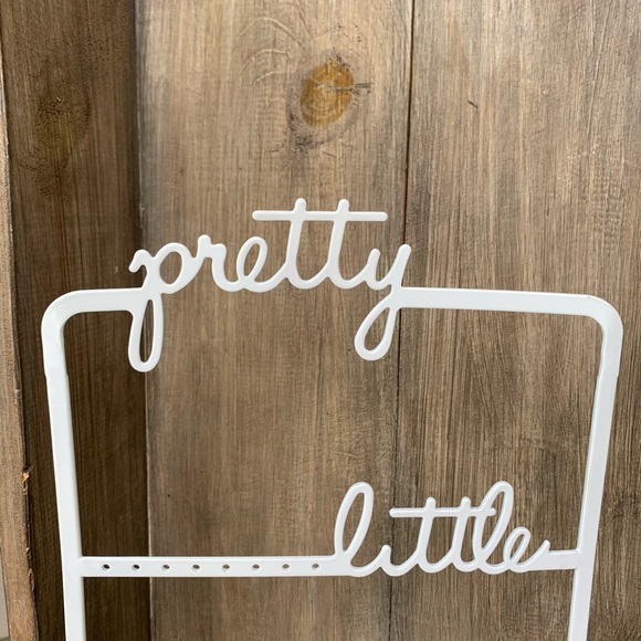 Pretty Little Things white & green jewelry holder - Picture 2 of 4